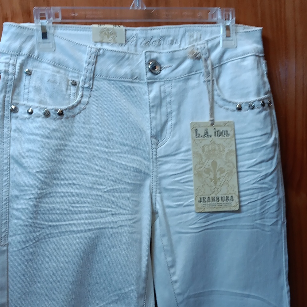 L. A. Idol Jean's Size 11 White